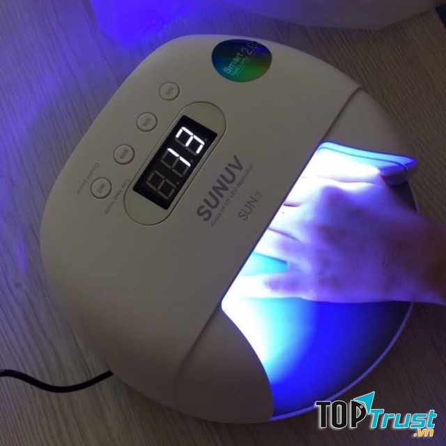 Máy hơ gel Sun 7 30 bóng UV Led tích điện 48w
