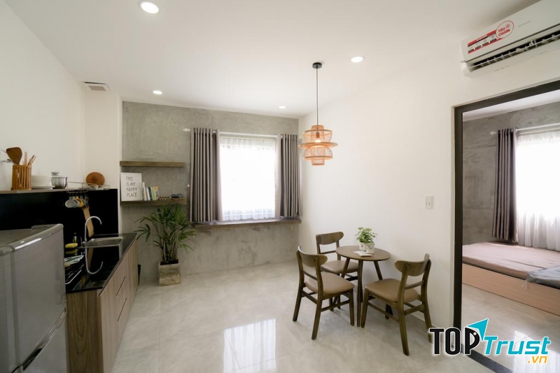 Phòng bếp riêng tại May Home