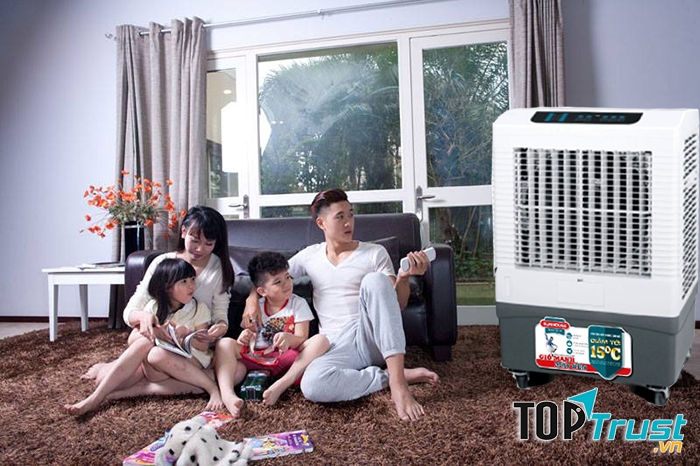 Máy làm mát không khí gia đình Sunhouse SHD7742 có dung tích bình chứa nước lớn đến 50 lít cho phép máy hoạt động liên tục trong nhiều giờ liền