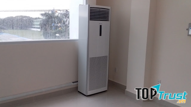 Máy lạnh tủ đứng Daikin FVRN125BXV1V/RR125DBXY1V Gas R410