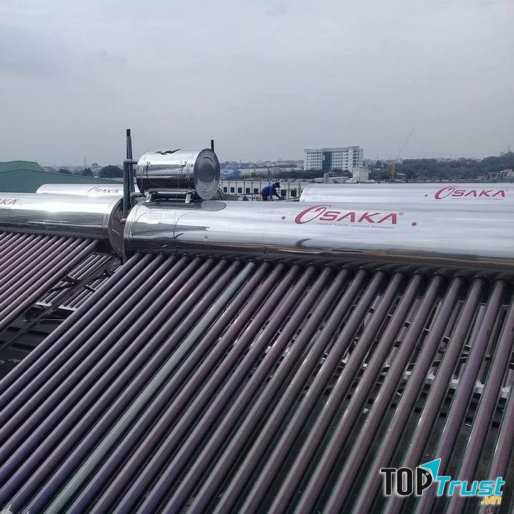 Máy nước nóng năng lượng mặt trời Osaka