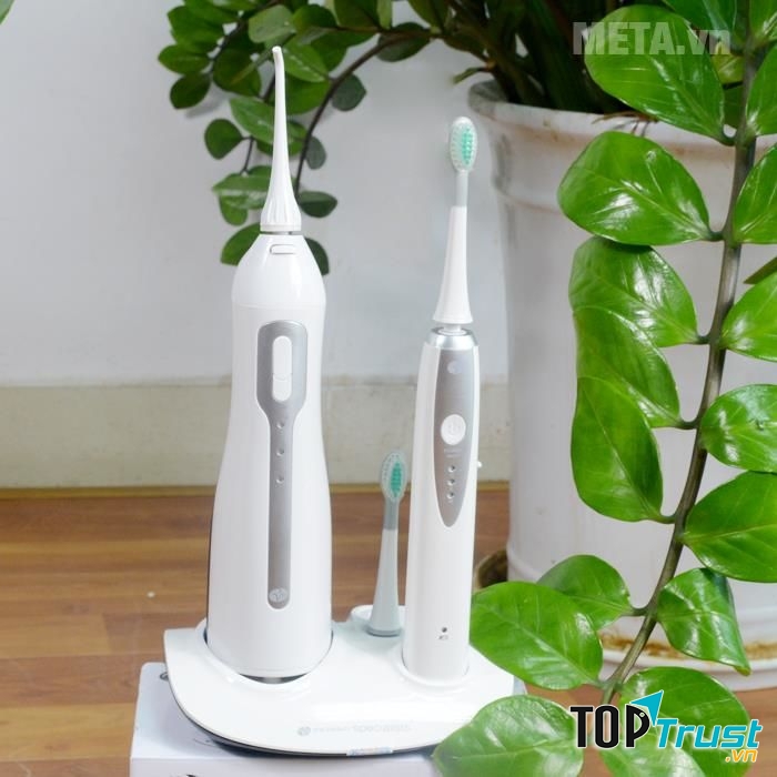 Máy tăm nước kèm bàn chải siêu âm Rio DCIT: