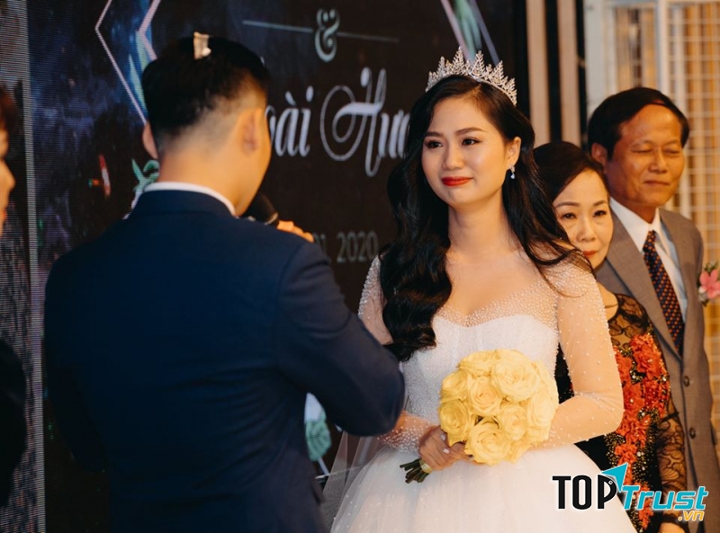 May Weddings - Quay phim chụp cưới Nha Trang