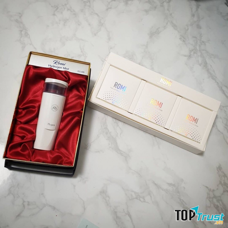 Máy xịt khoáng cầm tay Hugaro Romi Hydrogen Mist