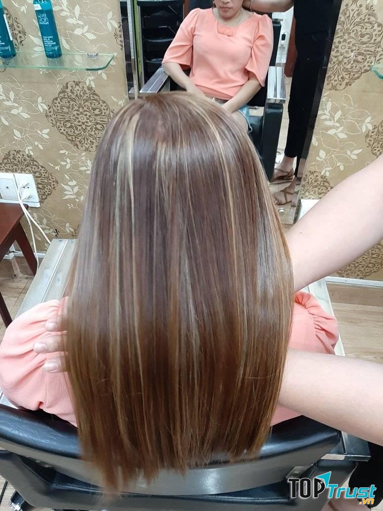 Mayluu Salon