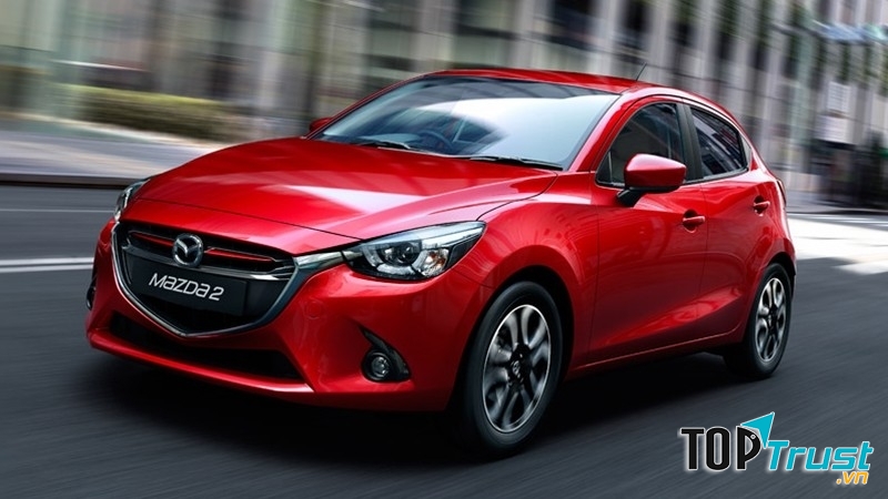 Mazda 2 với kiểu dáng ngoại thất sang trọng, nội thất tiện nghi và đẳng cấp
