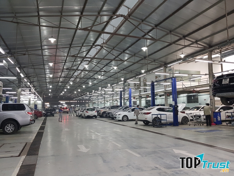 Mazda Lê Văn Lương