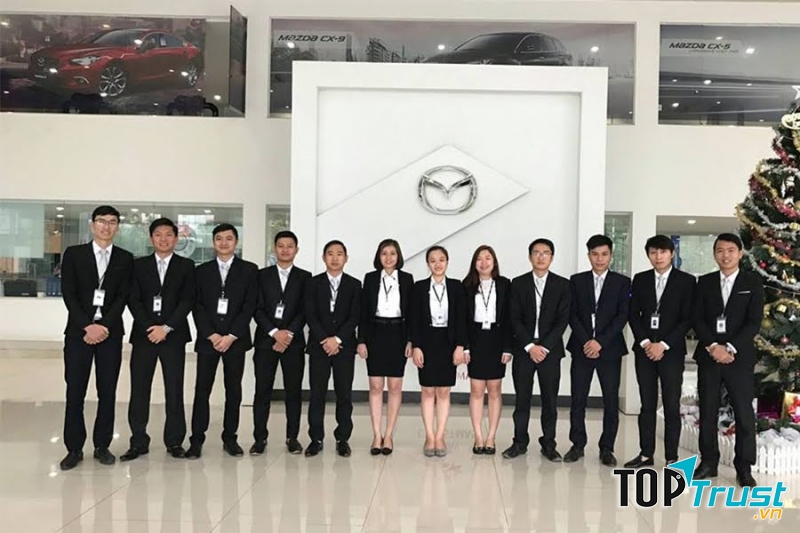 Showroom Mazda Quảng Trị