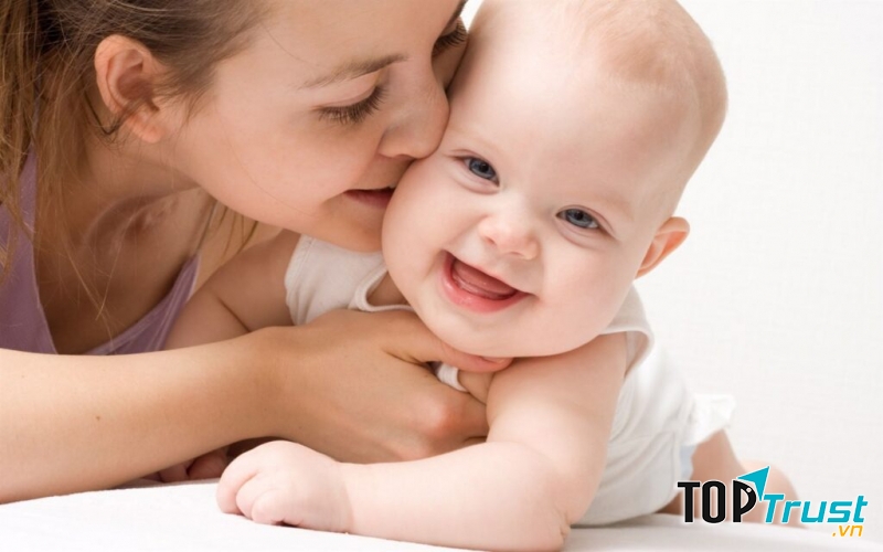 Mẹ bao bọc bạn không chỉ có 9 tháng 10 ngày