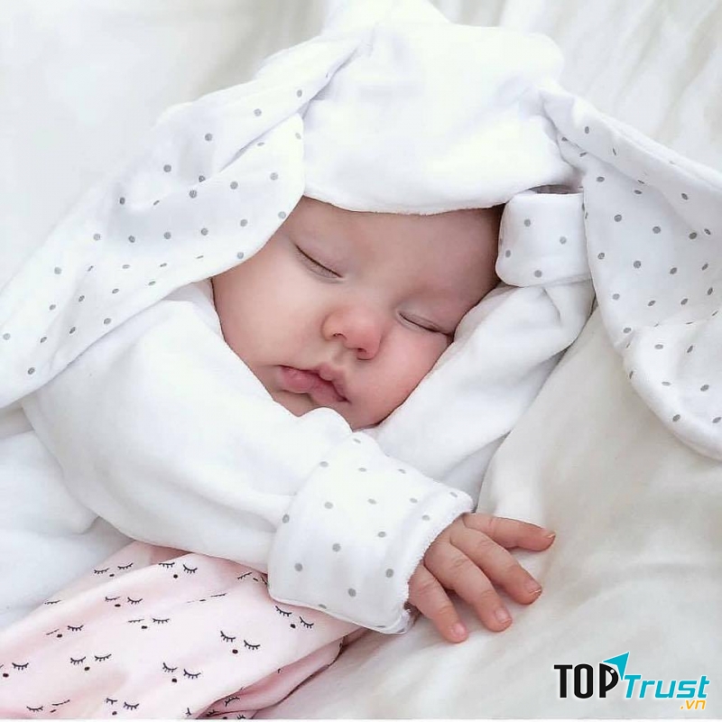 Chăm sóc đúng kỹ thuật, bé ngủ ngon giấc