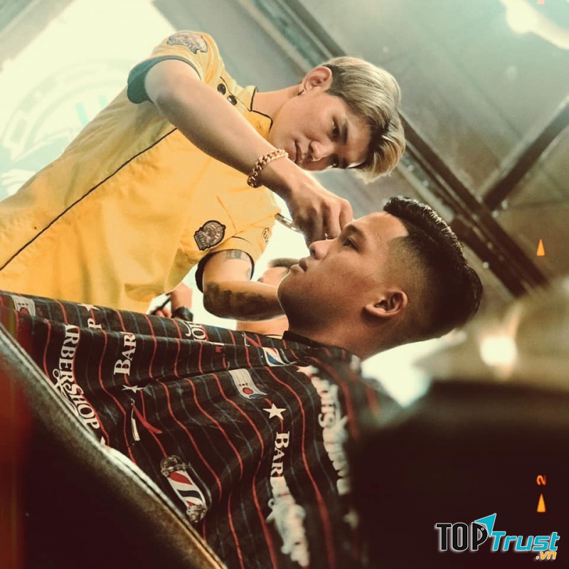 MEDỐT barbershop