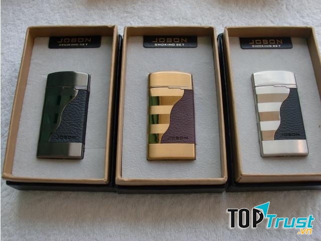 Không nên tặng những vật dụng liên quan đến lửa