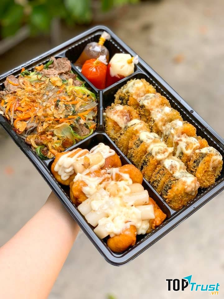 Đối với fan cuồng đồ ăn Hàn thì tuyệt đối đừng bỏ qua Meo Food