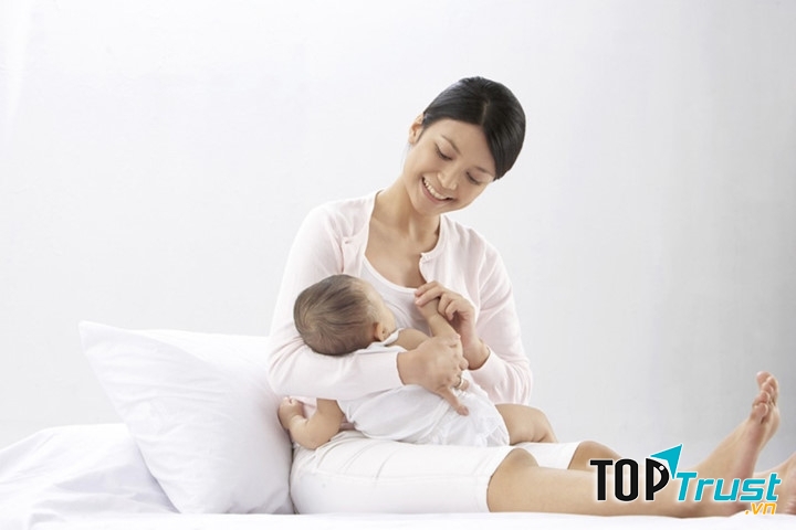 Mẹo giúp sữa mẹ thơm và sữa về nhanh