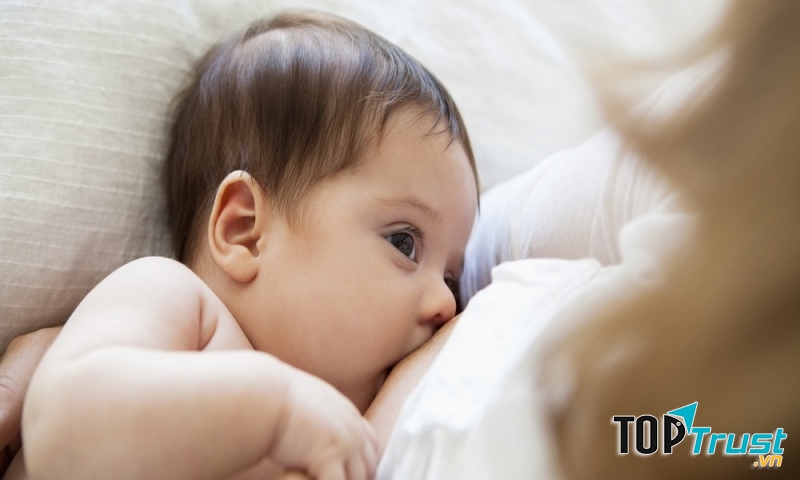 Mẹo gọi sữa về nhanh sau khi sinh