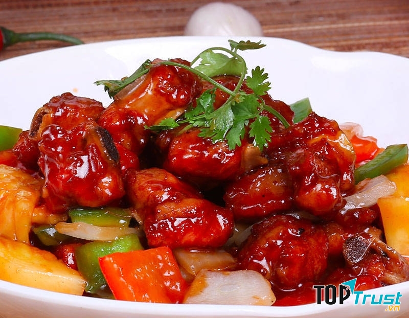 Dầu thực vật rất thích hợp để làm món sườn xào chua ngọt.