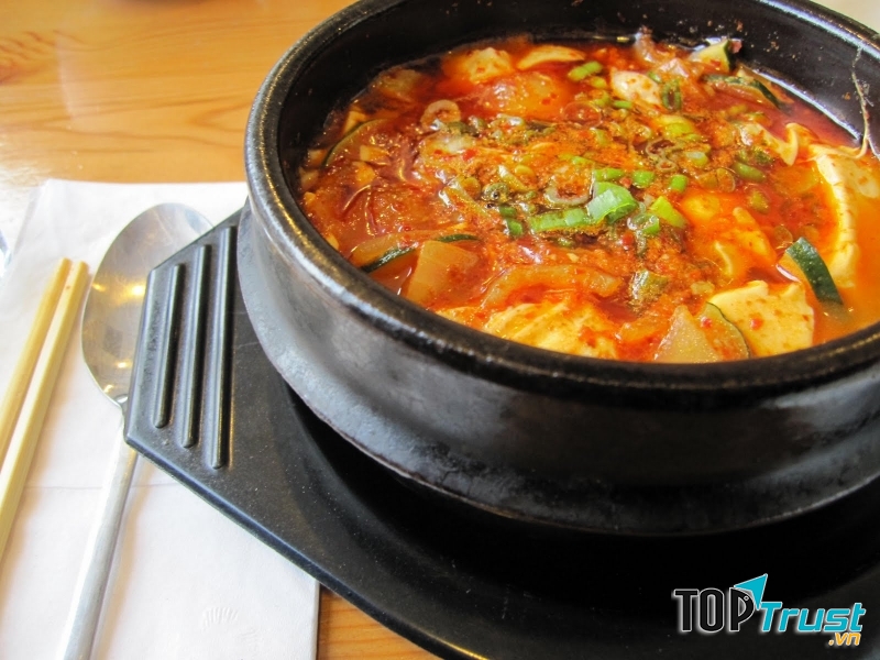 Canh quá mặn ư? Đừng lo. Một túi gạo nhỏ sẽ giảm vị mặn.