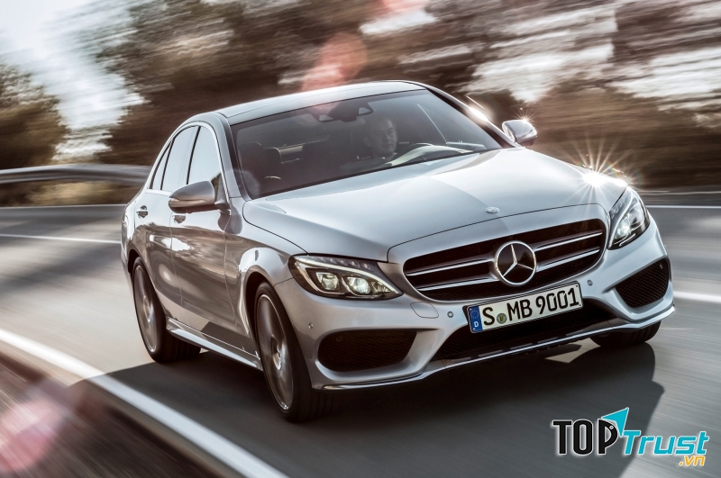 Mercedes E-Class: 20.995 xe