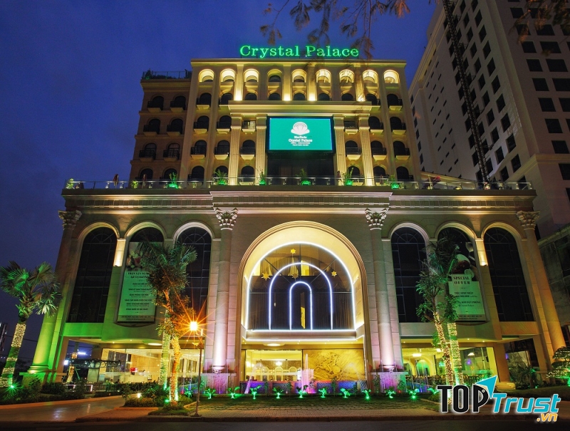 Merperle Crystal Palace Hotel