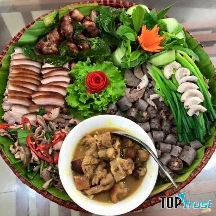 Quán Chị Dậu - Lợn Mán Mẹt
