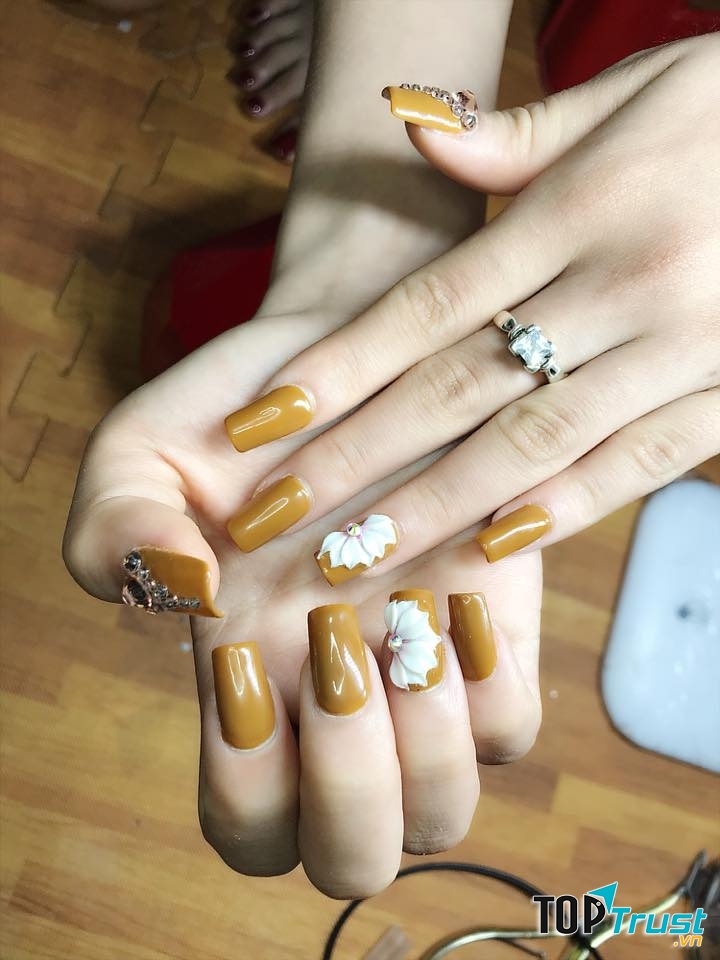 Mi Nail An Nhiên