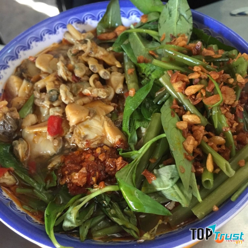 Mì ốc hến Dì Lan