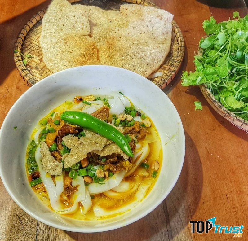 Hương vị nồng nàn của bát mì Quảng