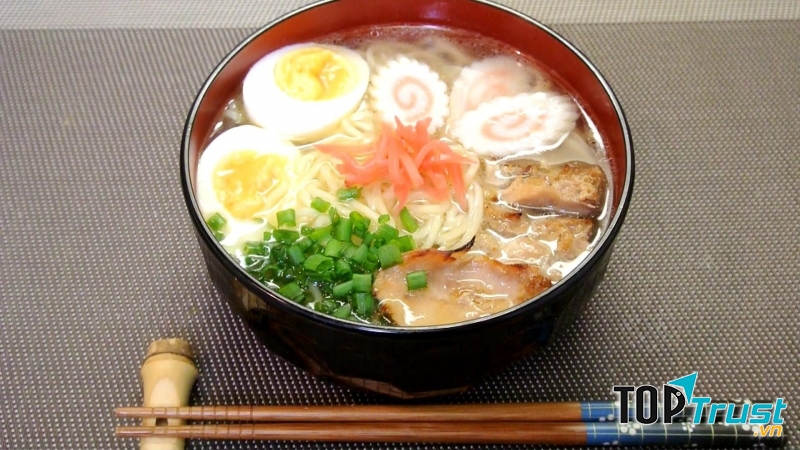 Tô mỳ Ramen