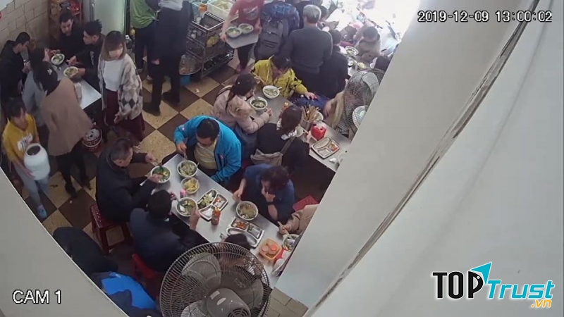 Mì vằn thắn Thắng Huyền – 125 Mai Hắc Đế