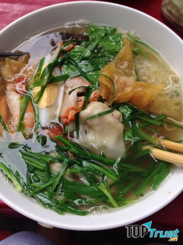 Mì vằn thắn và Sủi cảo 9A Đinh Liệt