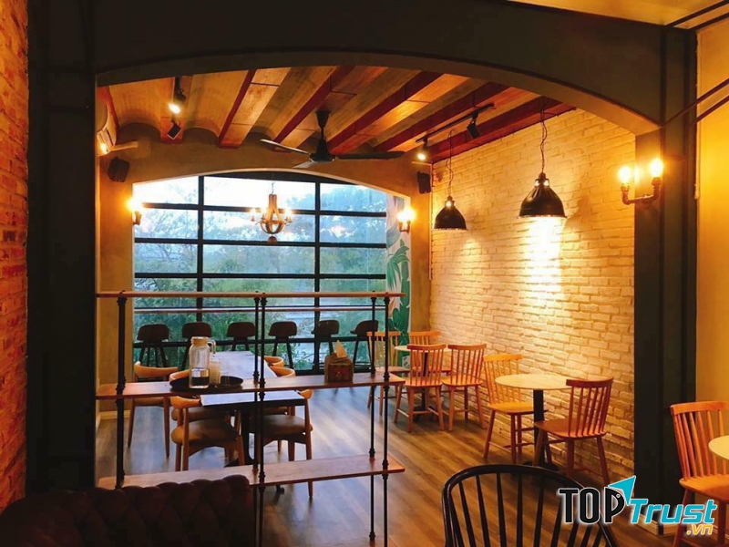 Không gian mở ở tầng 3 của Mia