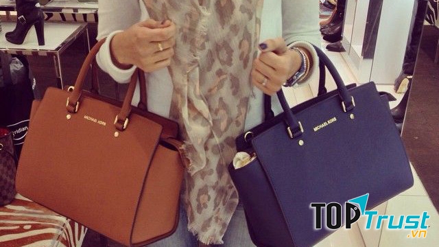 Túi xách Michael Kors