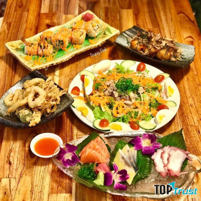 Michi Sushi - Nguyễn Văn Linh