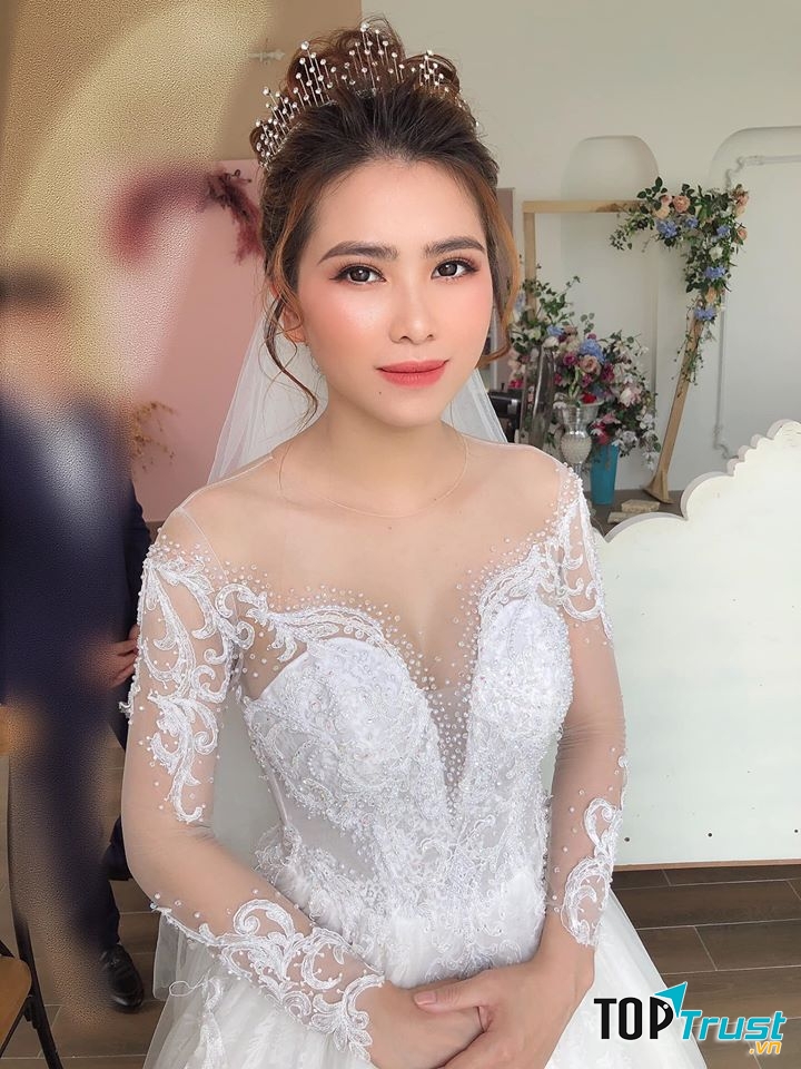 Michin Make Up Store & Academy