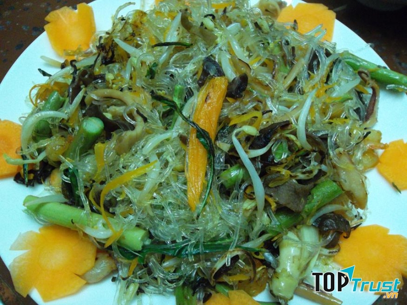 Miến xào thập cẩm món ngon ngày tết