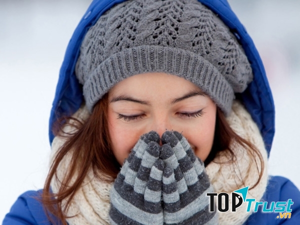 Giữ gìn đôi môi khi trở lạnh.