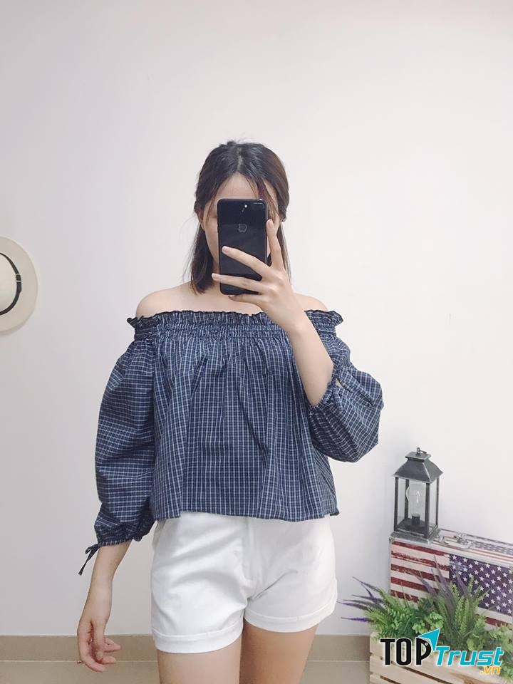 Áo trễ vai gợi cảm