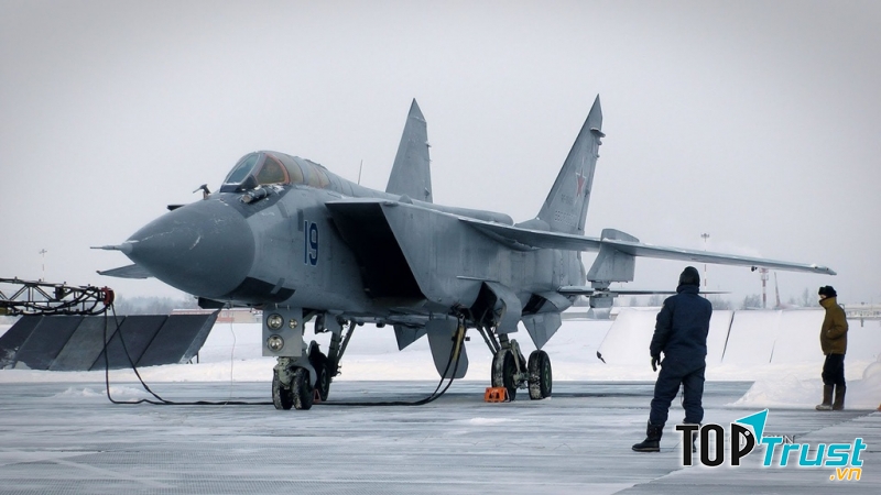 Máy bay đánh chặn này tiếp tục tạo thành xương sống của hệ thống phòng không của Nga