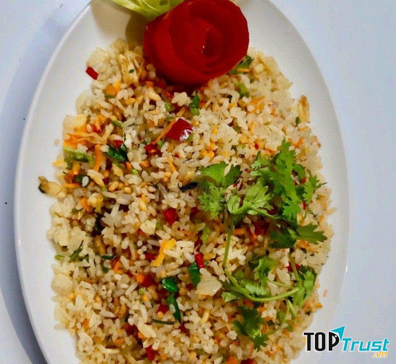 Địa chỉ ẩm thực online Minh Liên tuy không quá quy mô nhưng lại có menu gây choáng và khiến thực khách bối rối bởi đa dạng món ngon.