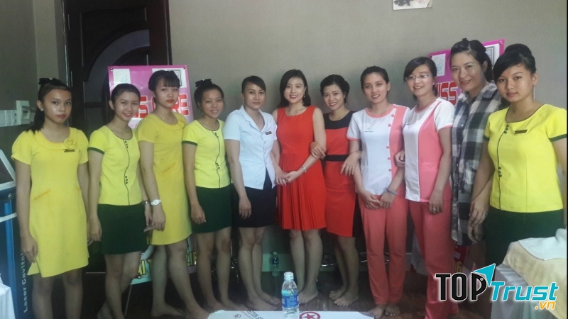 Một số nhân viên của Miss care