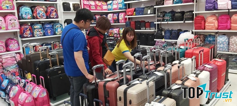 vali nhựa của miti thường xuyên được khách hàng chú ý