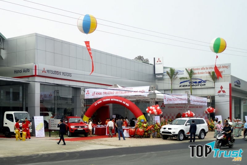 Mitsubishi Cầu Diễn