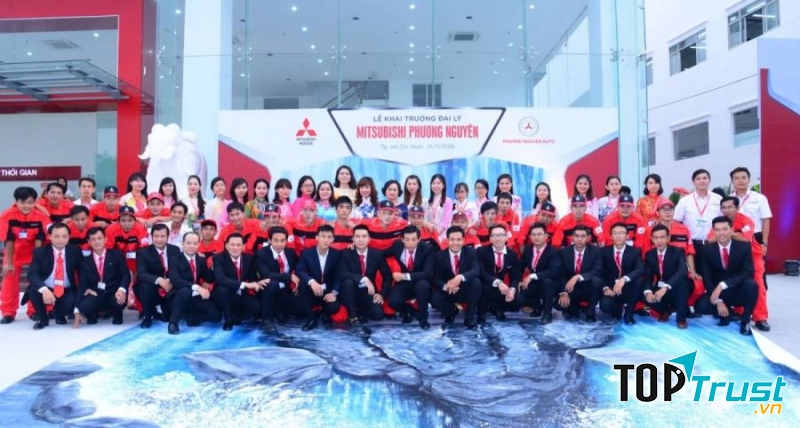 Đội ngũ cán bộ, nhân viên tại Phương Nguyên