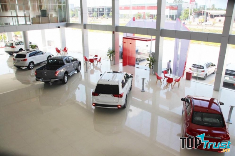 Mitsubishi Quảng Ngãi