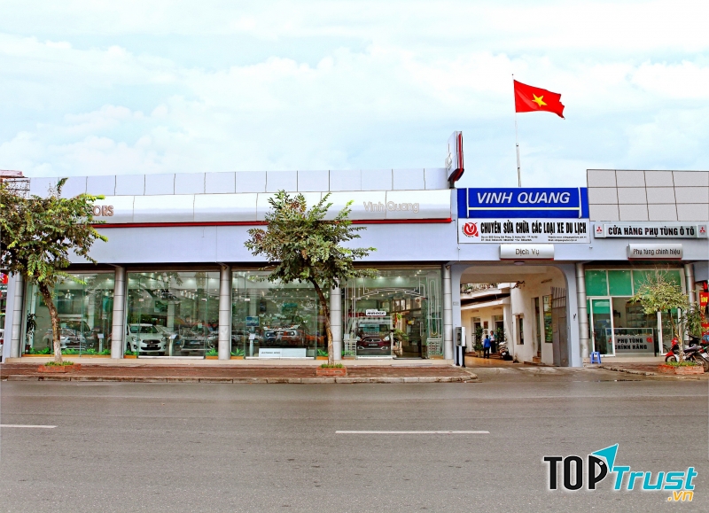 Mitsubishi Vinh Quang