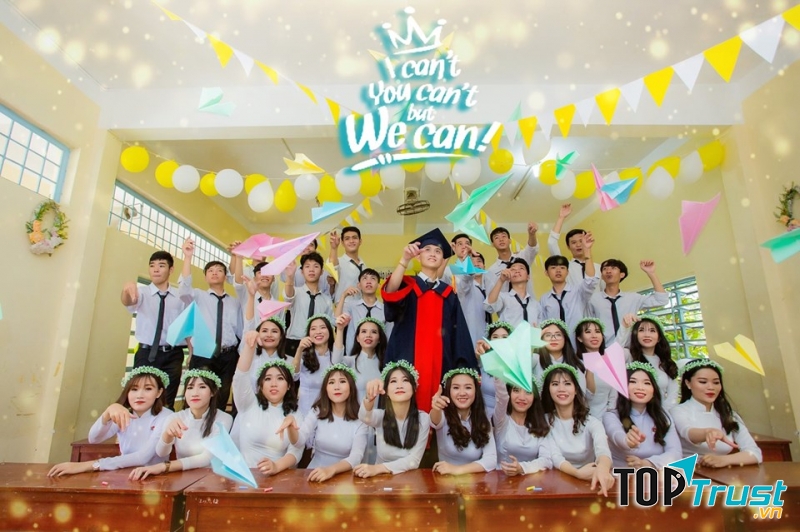 Ảnh kỷ yếu chụp bởi MIX Studio