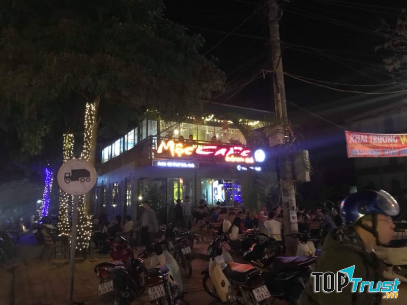 Mộc Cafe