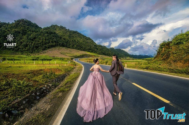 Chụp ảnh cưới ở cung đường chữ S Mộc Châu