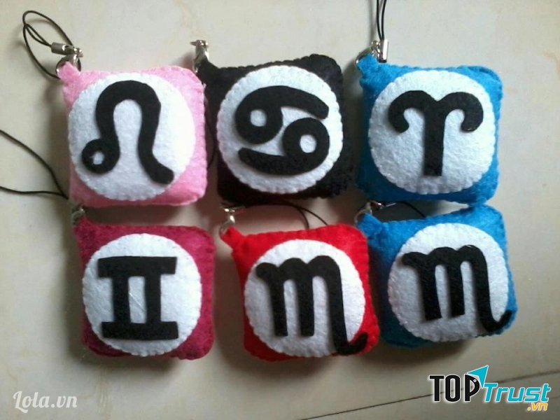 Móc khóa bằng vải