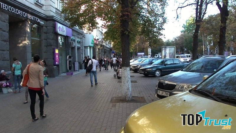 Tuy có mức giá sinh hoạt thuộc hàng thấp nhất thế giới, nhưng Moldova vẫn là nước ít được ghé thăm nhất ở châu Âu